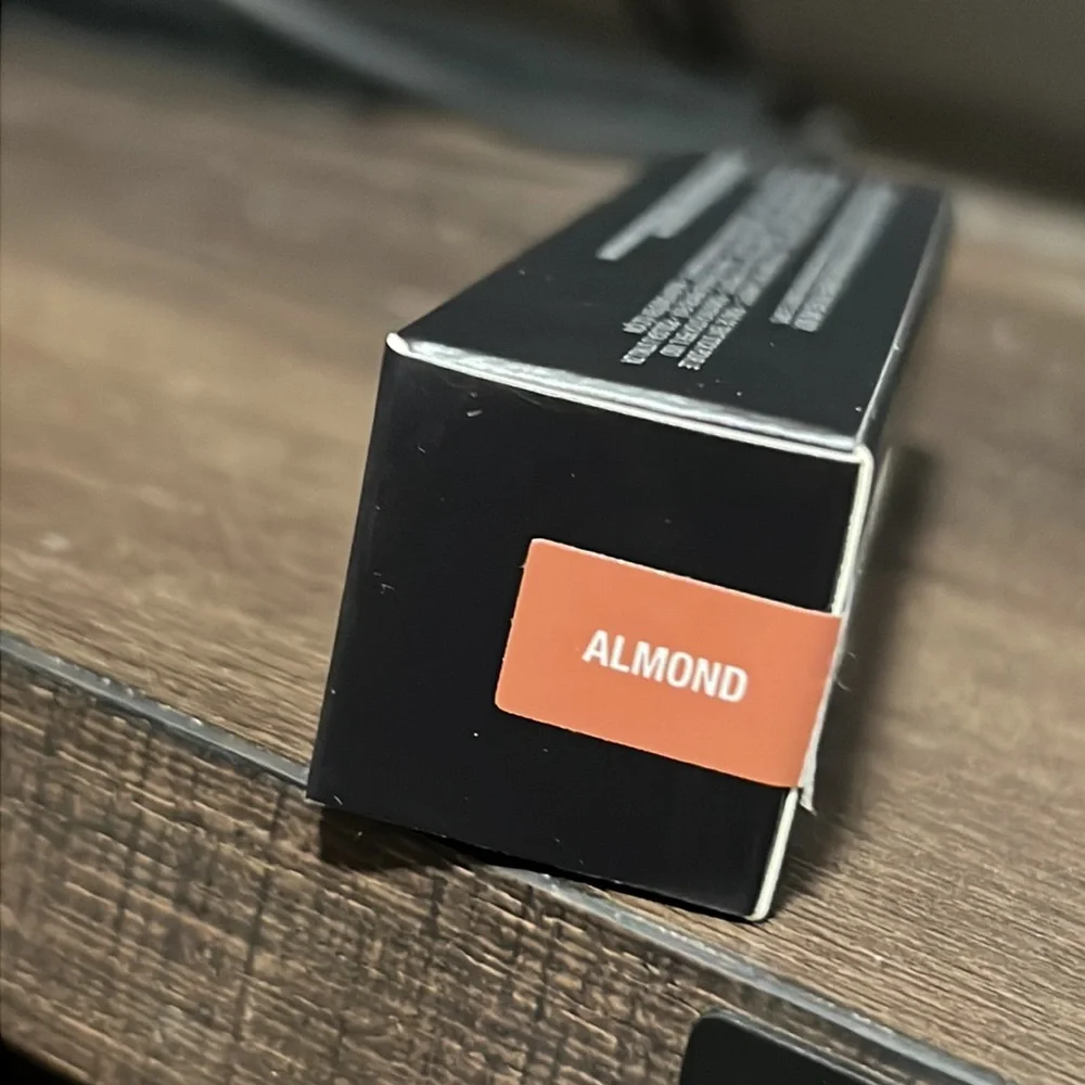 🍫💜Almond Anastasia Beverly Hills Foundation Stick